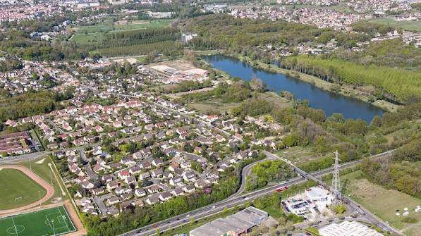 Luisant près de Chartres en Eure-et-Loir